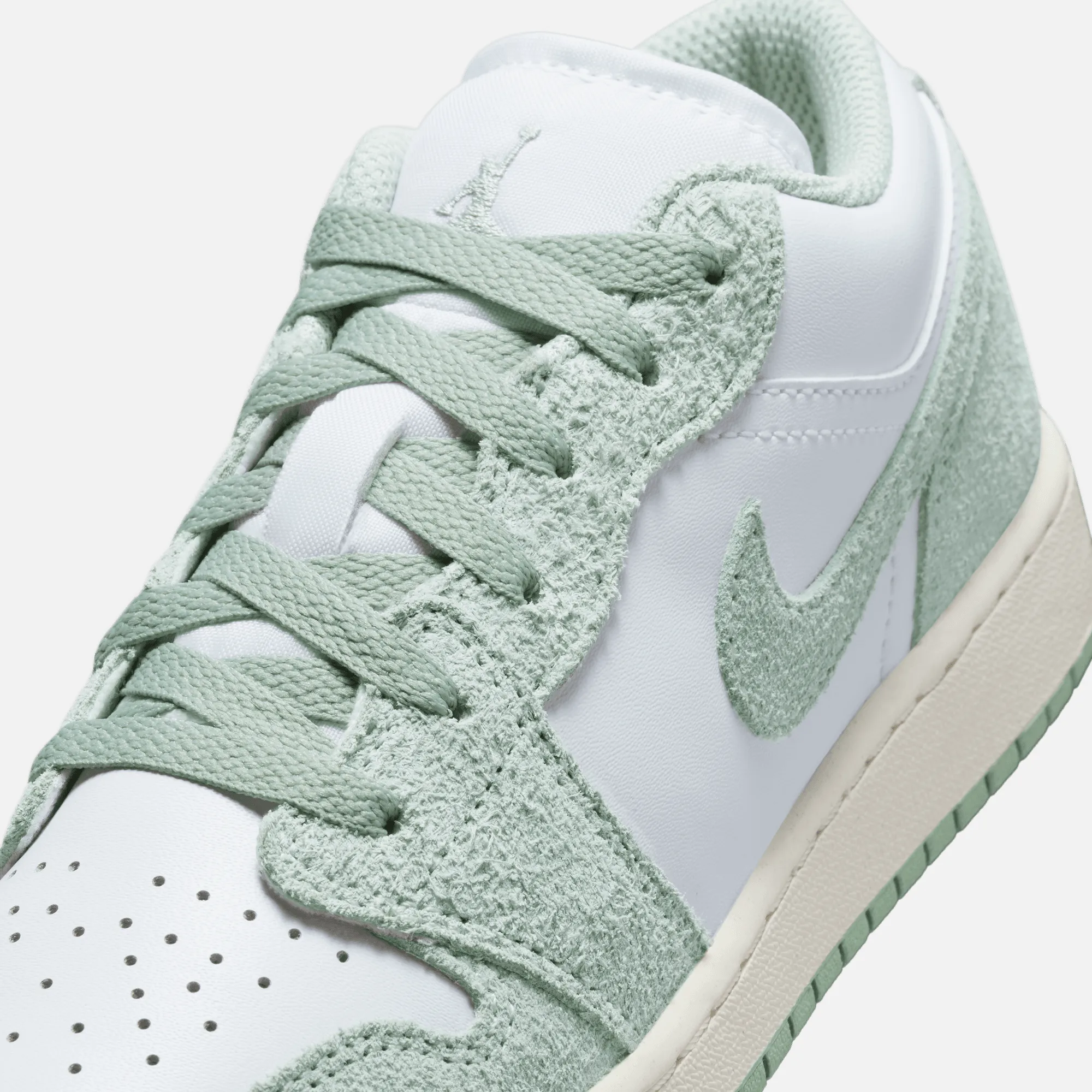 Air Jordan Big Kids' 1 Low SE Seafoam (GS)