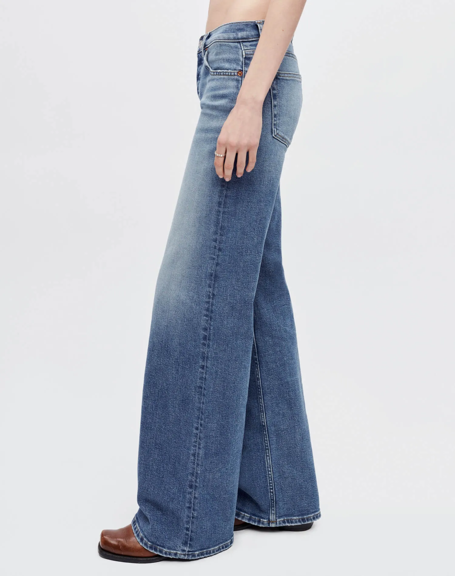 Comfort Stretch Mid Rise Wide Leg - West Coast Fade