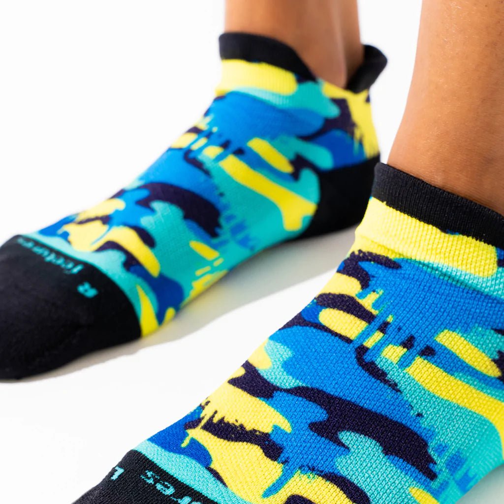 Elite Light Cushion No Show Tab Limited Edition Socks - Camo Splash Blue