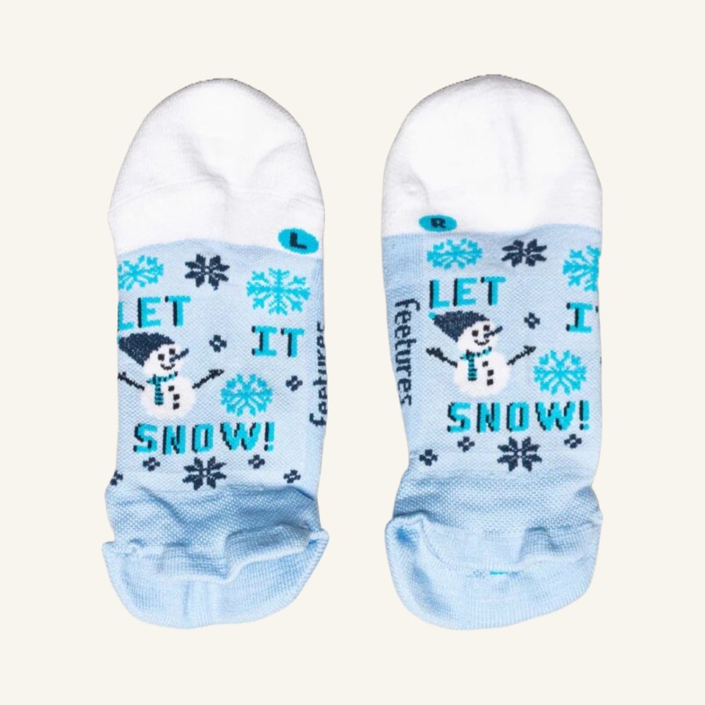 Feetures Elite Light Cushion No Show Tab Socks - Holiday 2023 Frosty Blue Let it Snow