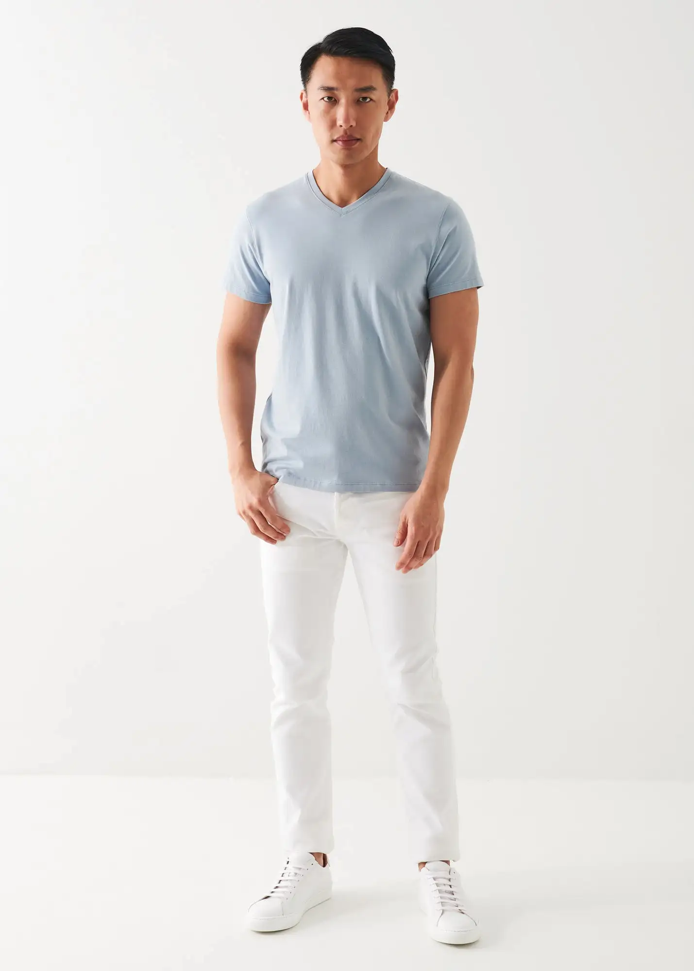 PIMA COTTON STRETCH V-NECK T-SHIRT