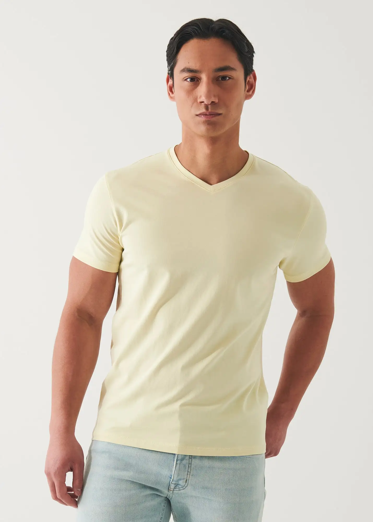 PIMA COTTON STRETCH V-NECK T-SHIRT