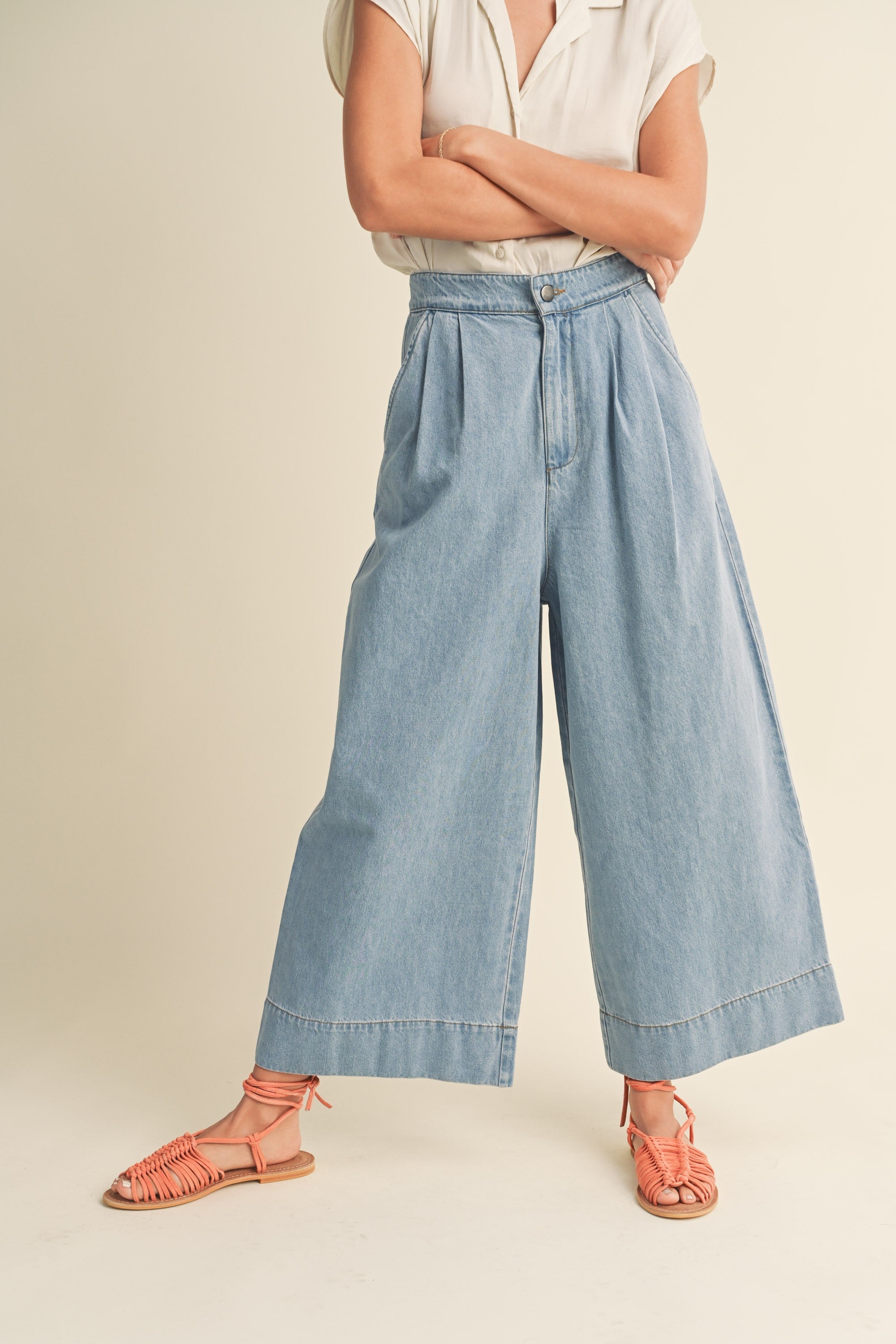 The Marcie Wide Leg Cropped Pant