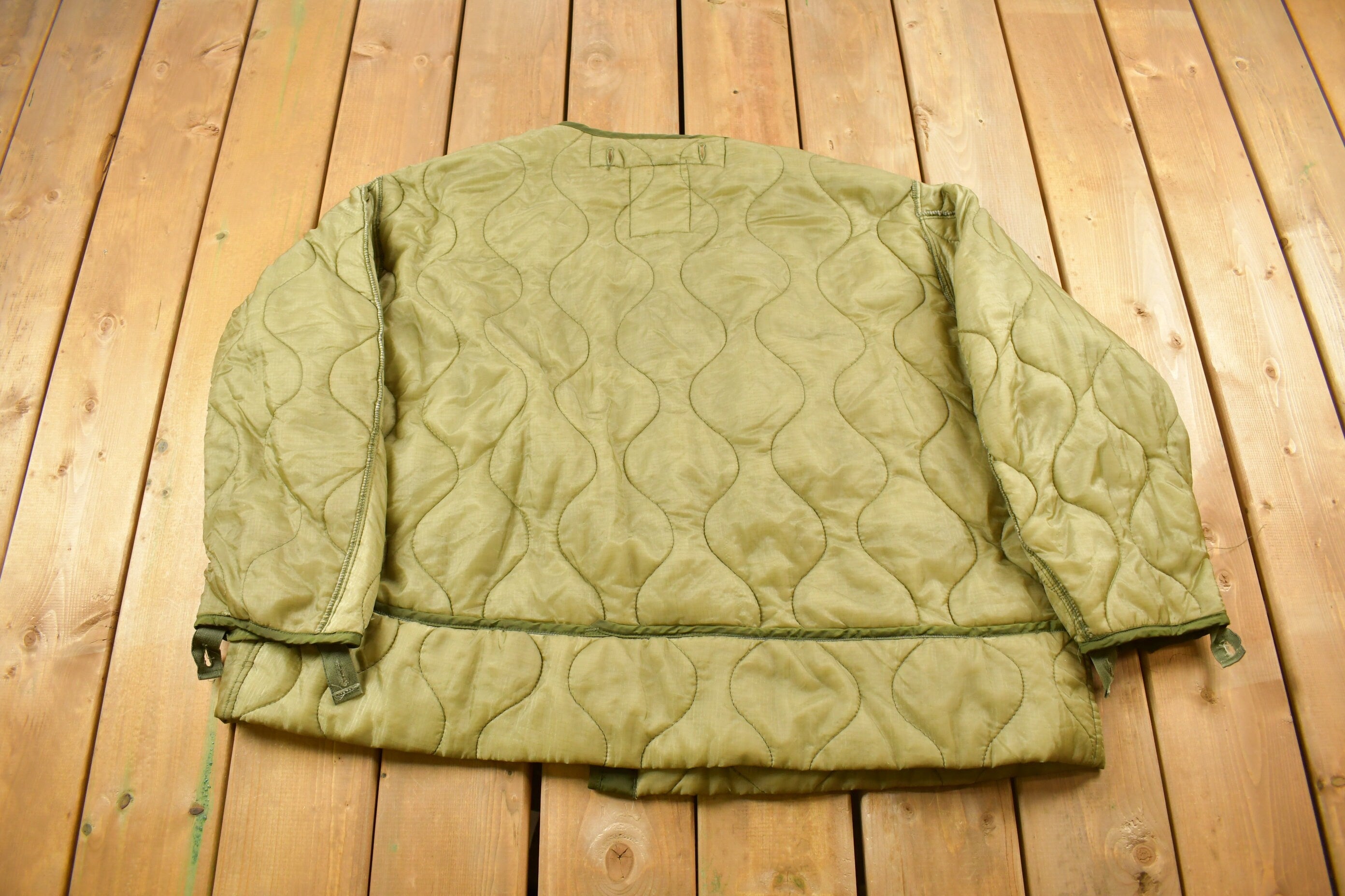 Vintage 1973 U.S. M65 Military Jacket Liner / Vintage Army Jacket / US Army Green / Vintage Utility Jacket / Streetwear Fashion 